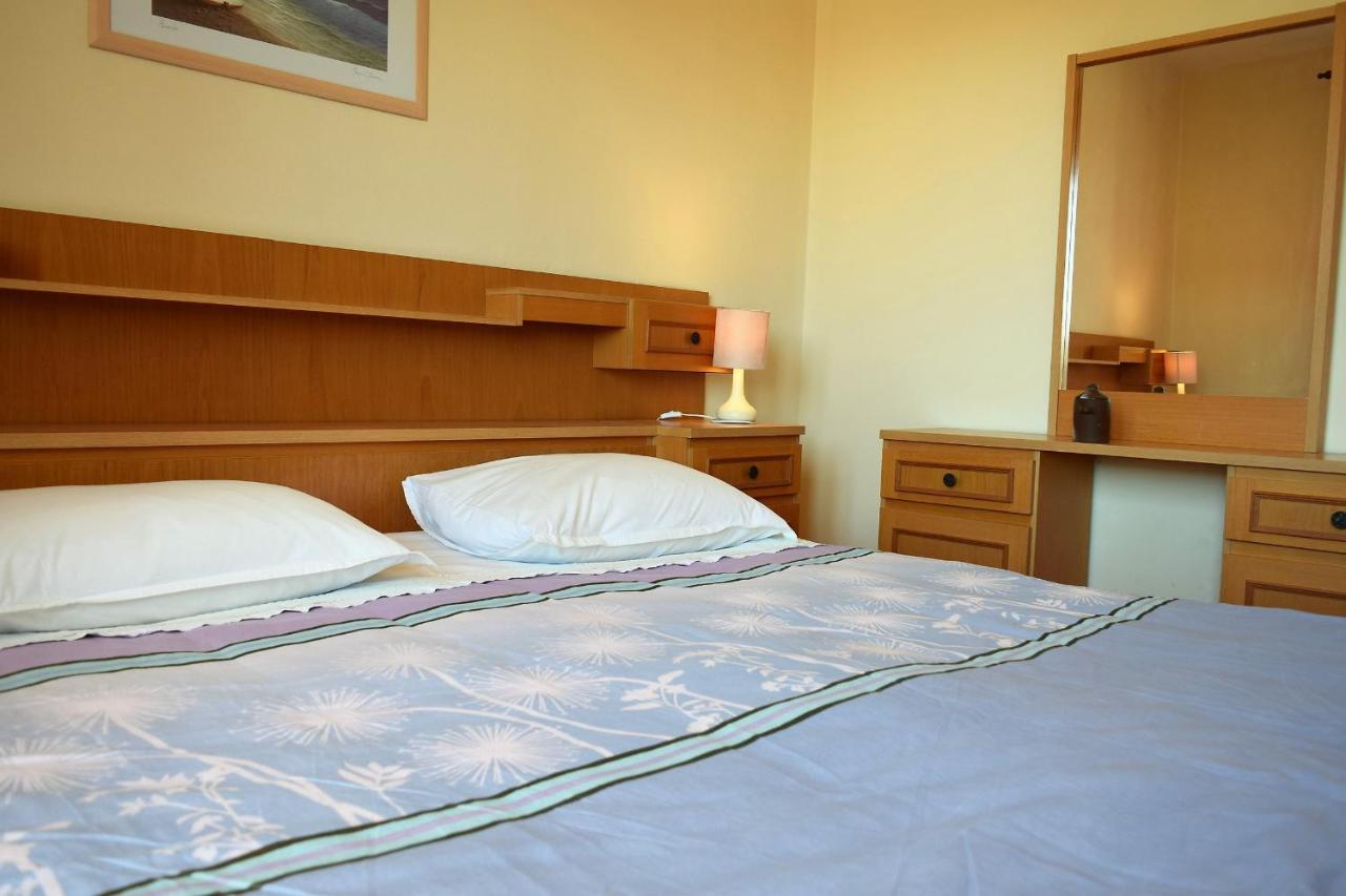 Peter Pan Apartments Palit Kamer foto